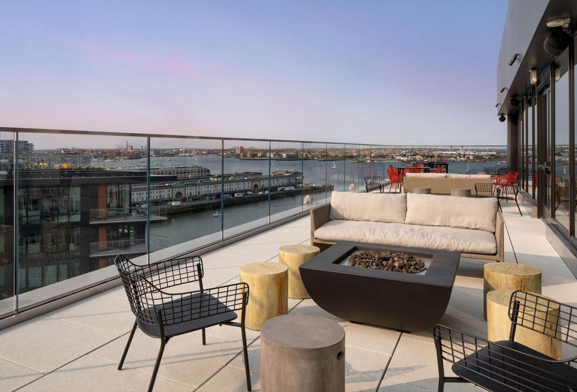 Hyatt Place Boston/Seaport District Exterior foto